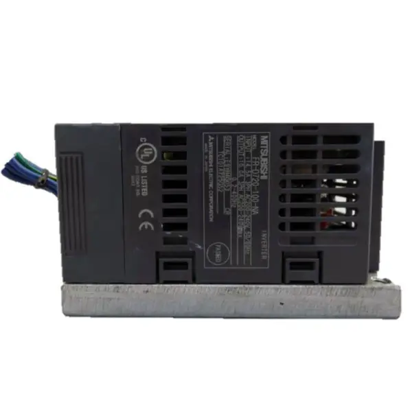 made in Japan Mitsubishi FR-D720-100-NA FR-D700 Series VFD