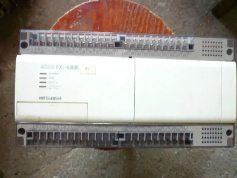 PLC Mitsubishi FX2-64MR