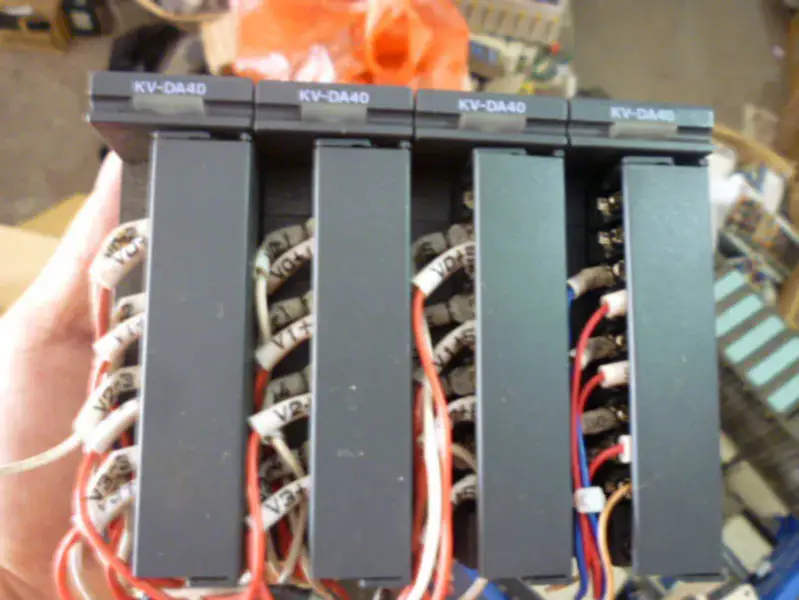 PLC keyence KV-DA40