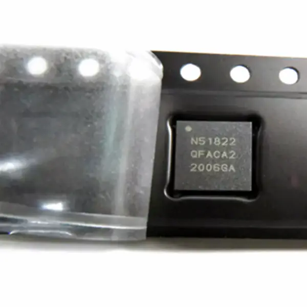 SoC wireless BLE multiprotocollo RF QFN48 NRF51822 Chip ricetrasmettitore wireless BLE4.0 N51822 nRF51822-QFAC
