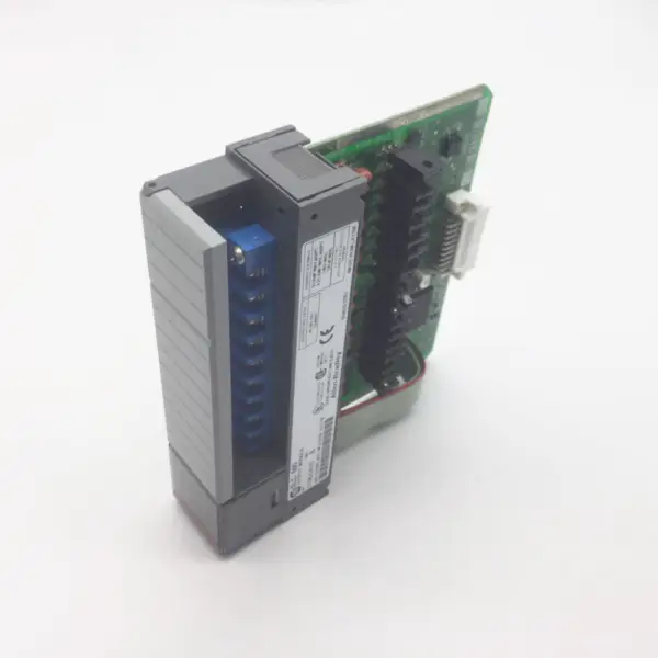 Controllore Allen bradley 5069-IF8