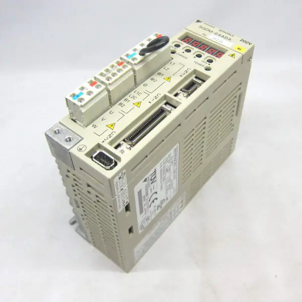 Yaskawa SGM7G-09AFA61 SGM7G09AFA61