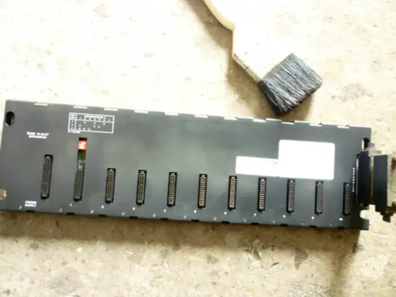 PLC GE Fanuc serie 90-30 IC693CHS392G