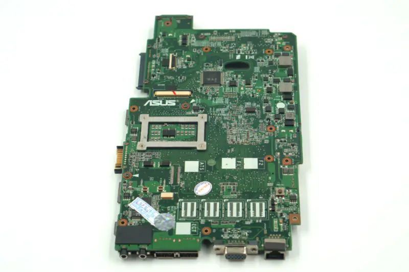 Scheda madre Asus K70IO