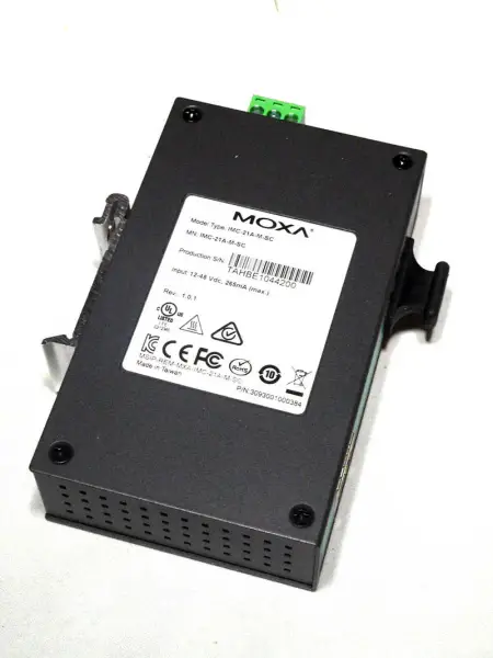 Convertitore MOXA IMC-21A-M-SC