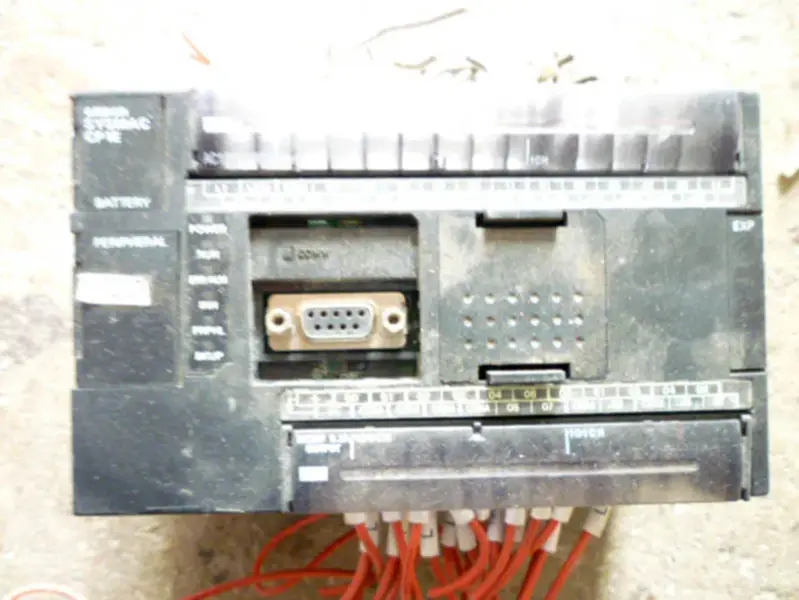 CPU OMRON PLC CP1E-N40DR-A