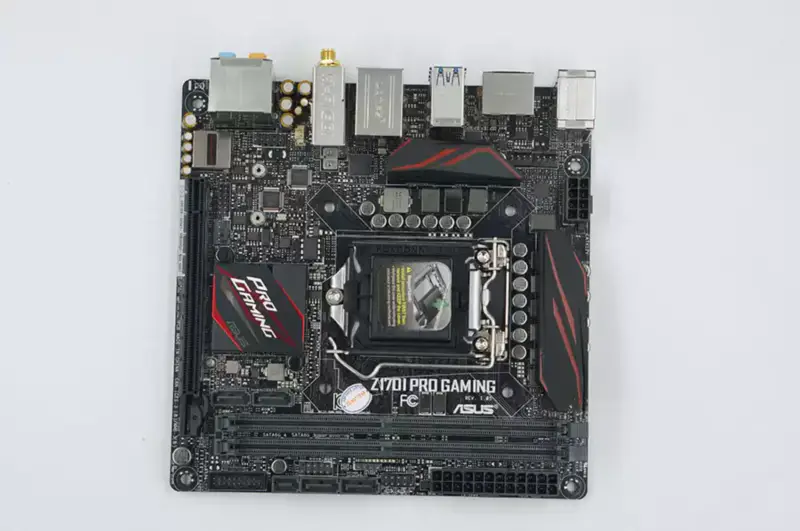 Scheda madre Asus Z170I PRO GAMING