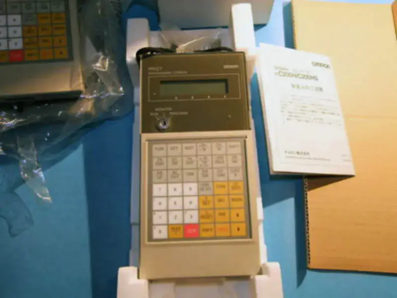 Modulo PLC Omron C200H-PRO27