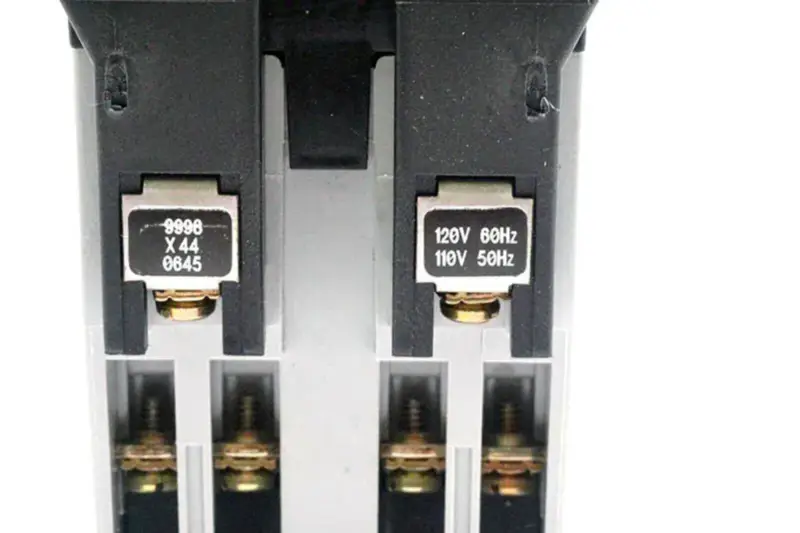QUADRATO D 8501X040