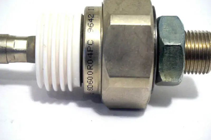 Raddrizzatore internazionale SD600R04PC