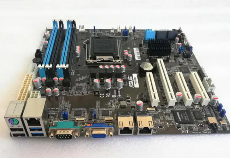 Scheda madre per server Asus P9D-MV Socket 1150