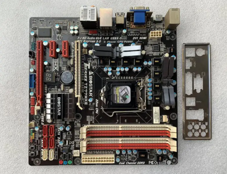 Scheda madre Biostar TZ77MXE Z77 DDR3 LGA1155