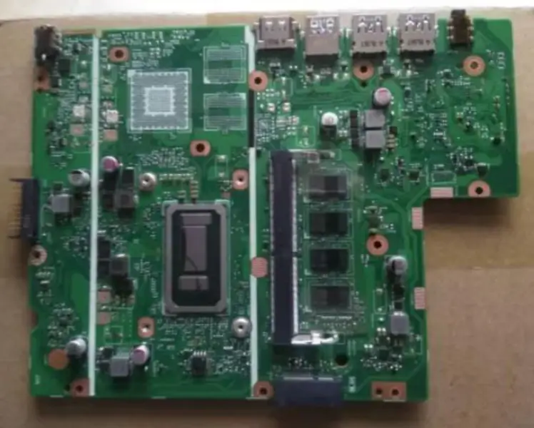Scheda madre Asus X540UV