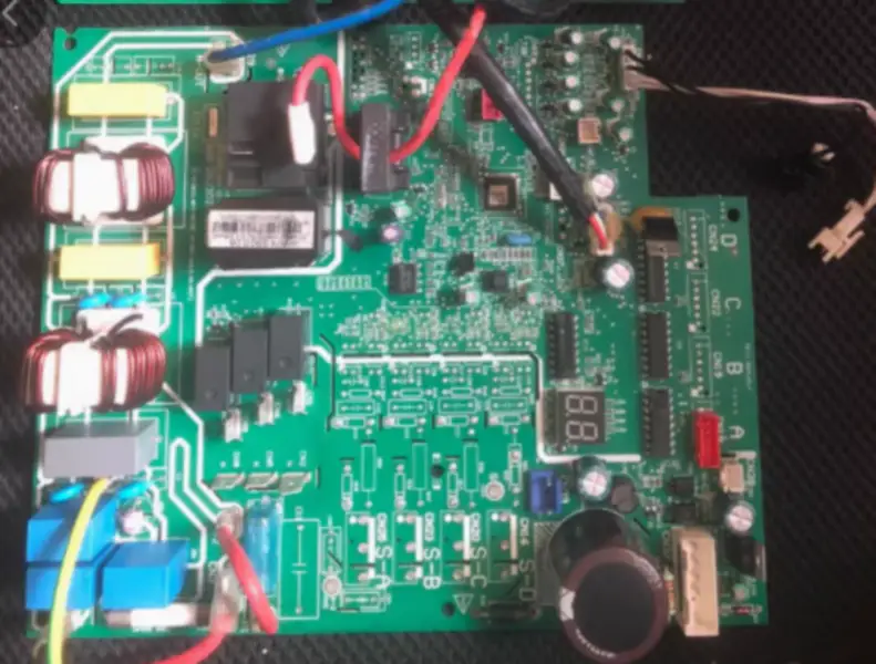 Condensatore d'aria Midea CE-KFR80W/BP2T4N1-310[B].D.13.MP1 Circuito PCB 202302130889