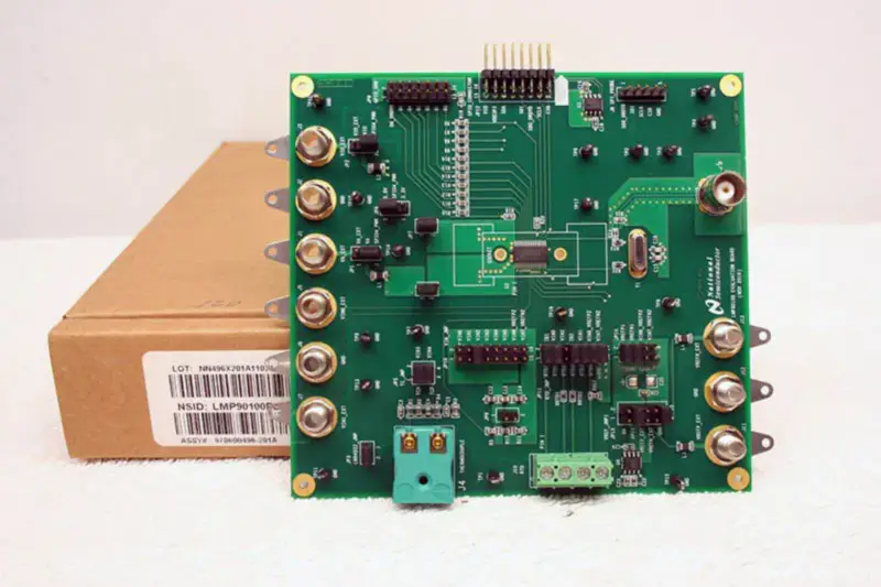 Semiconduttore nazionale Texas Instruments LMP90100EB