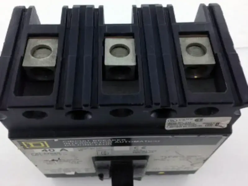 Quadrato D FAL32040