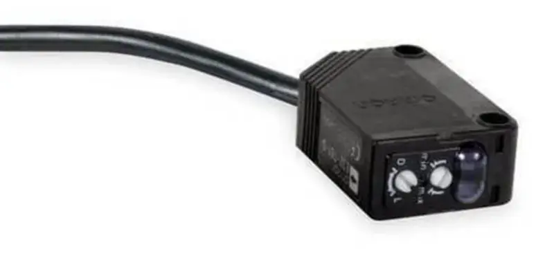 Omron E3ZR61