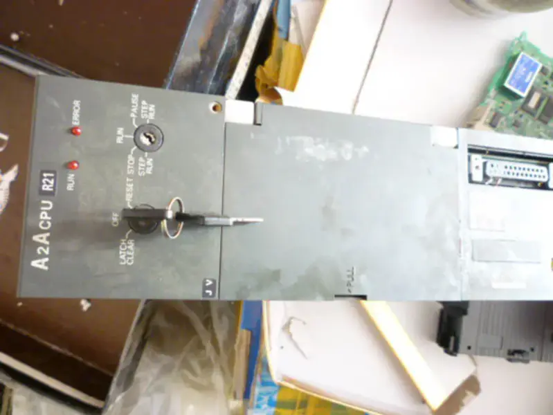PLC Mitsubishi A2ACPU-R21