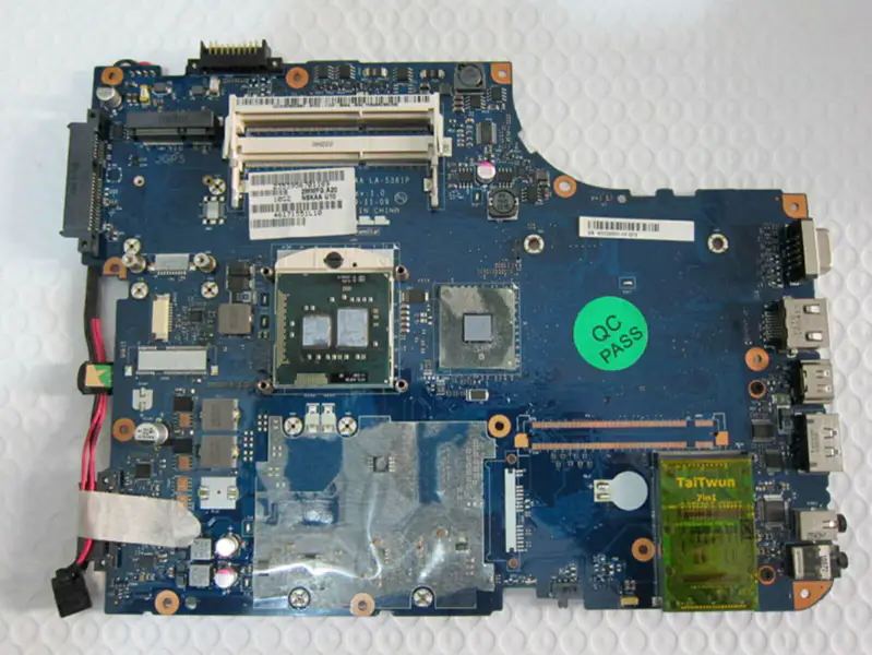Scheda madre Toshiba K000093550