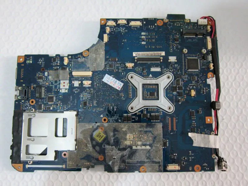 Scheda madre Toshiba K000093550