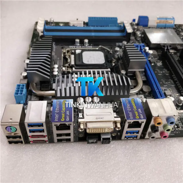 Asus 90-MSVDZ0-G0EAY0YZ Scheda madre ATX