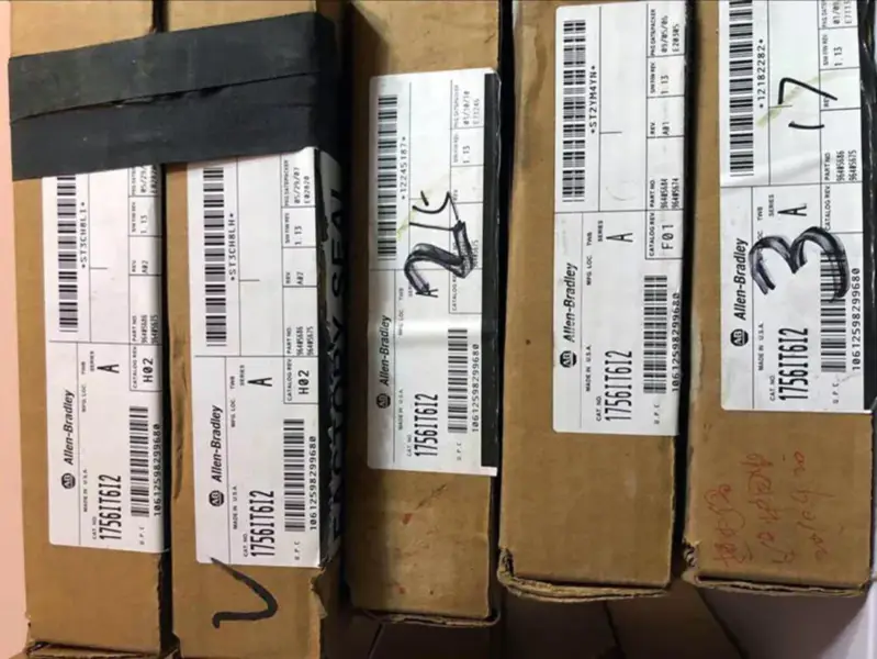 Senza marca 1756-IT6I2