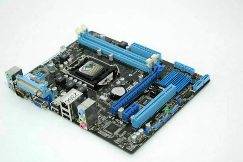 Scheda madre Asus H61M-C