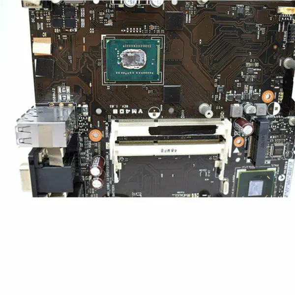Scheda madre Asus VM40B