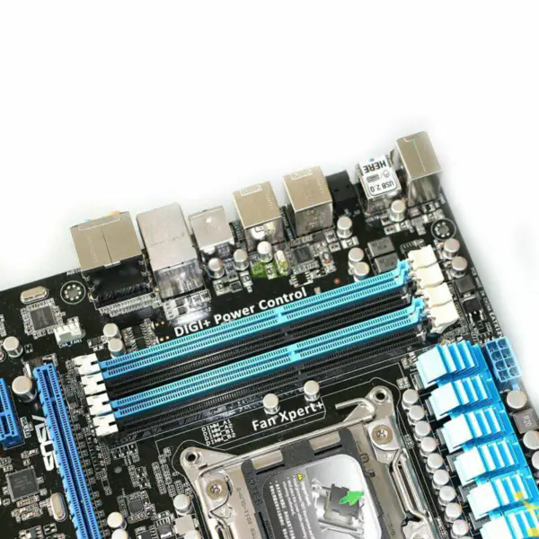 Scheda madre Asus P9X79LE