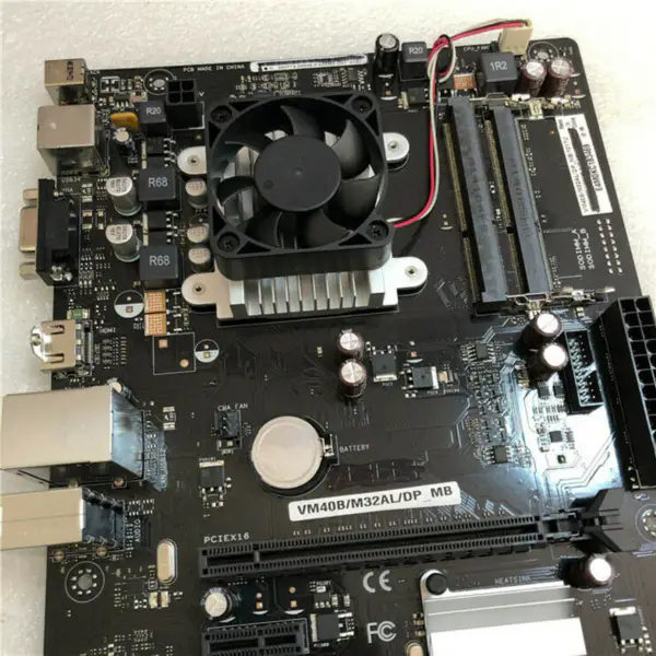 Scheda madre Asus VM40BM32ALDP-MB