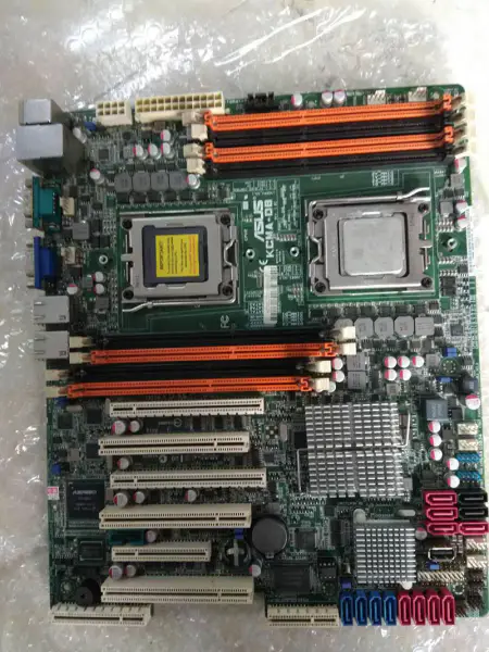 Scheda madre Asus KCMA-D8