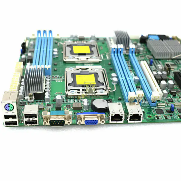 Scheda madre Asus Z9NA-D6C