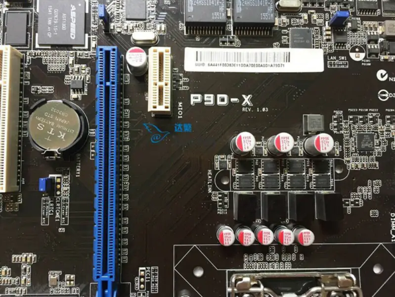 Scheda madre Asus P9D-X