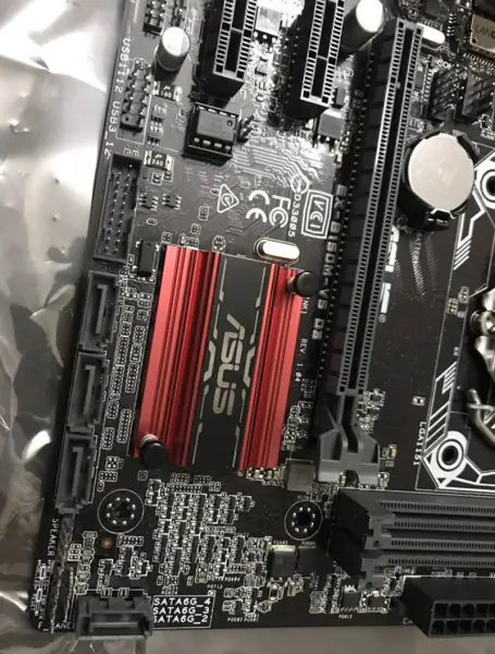 Scheda madre Asus EX-B150M-V5D3