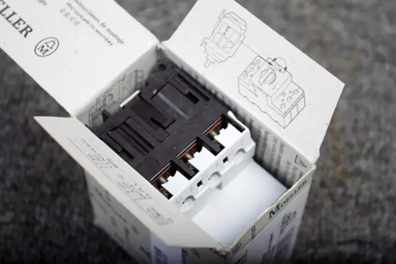 MOELLER PKZM0-25 INTERRUTTORE AUTOMATICO DI PROTEZIONE DEL MOTORE PKZM0