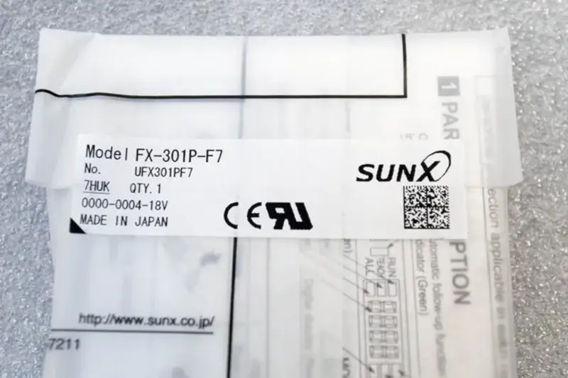 SENSORE SUNX FX-301P-F7 NUOVO FX-301P-F7