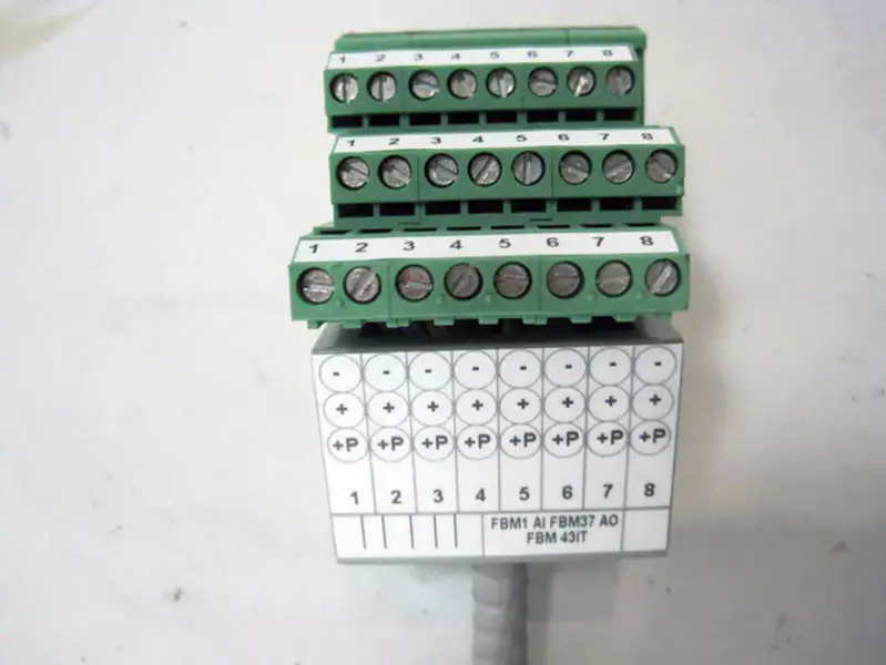 Modulo PLC Foxboro P0400HH