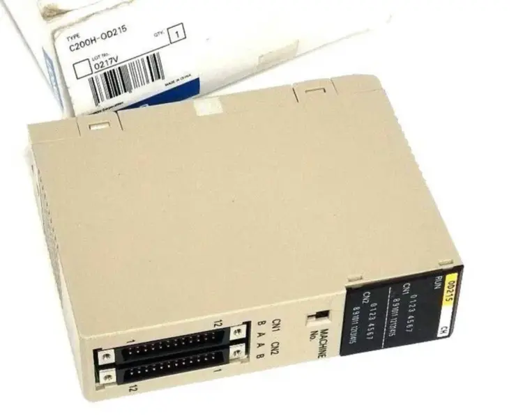 Modulo PLC Omron C200H-OD215