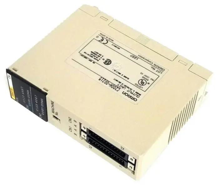 Modulo PLC Omron C200H-OD215