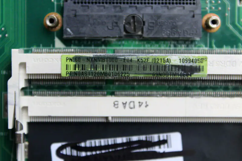 Scheda madre Asus 60-NXNMB1000-E04