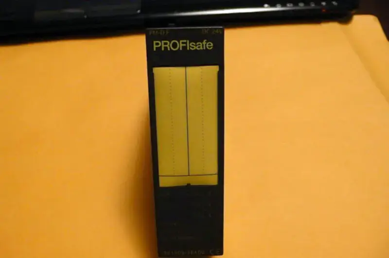 Modulo PLC Siemens 3RK1903-1BA00