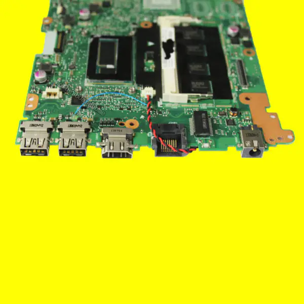 Scheda madre Asus 60NB0260-MBC000 S551LA ATX