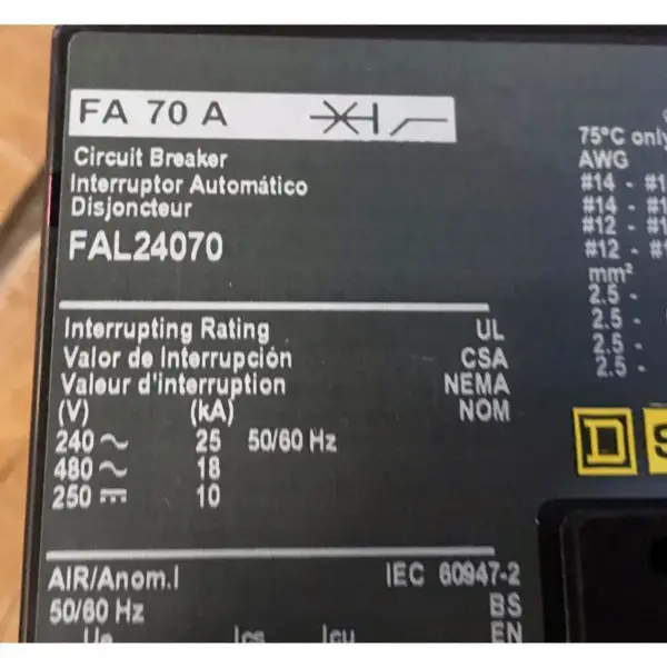 Quadrato D FAL24070