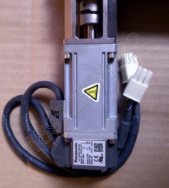 Motore PANASONIC MSMD012P1U