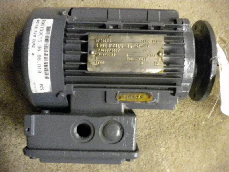CUCIRE EURODRIVE DFT80N4