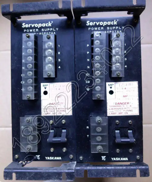 Driver YASKAWA JUSP-ACP07AA