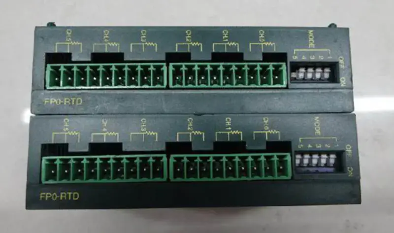 PLC Panasonic FP0-RTD6 AFP0430
