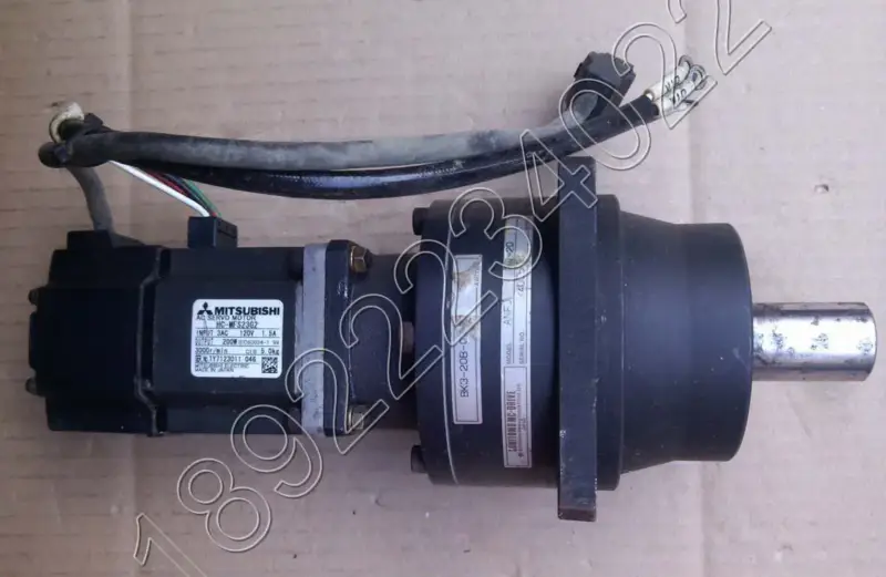 Motore MITSUBISHI HC-MFS23G2 ANFJ-K30-5V-20