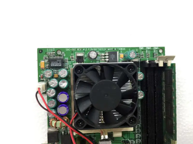 AXIOMTEK SBC-597 REV A1.2 scheda madre industriale con CPU RAM e FAN