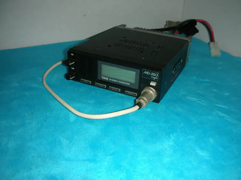 RICETRASMETTITORE MOBILE TAD FM MD-250 MD250